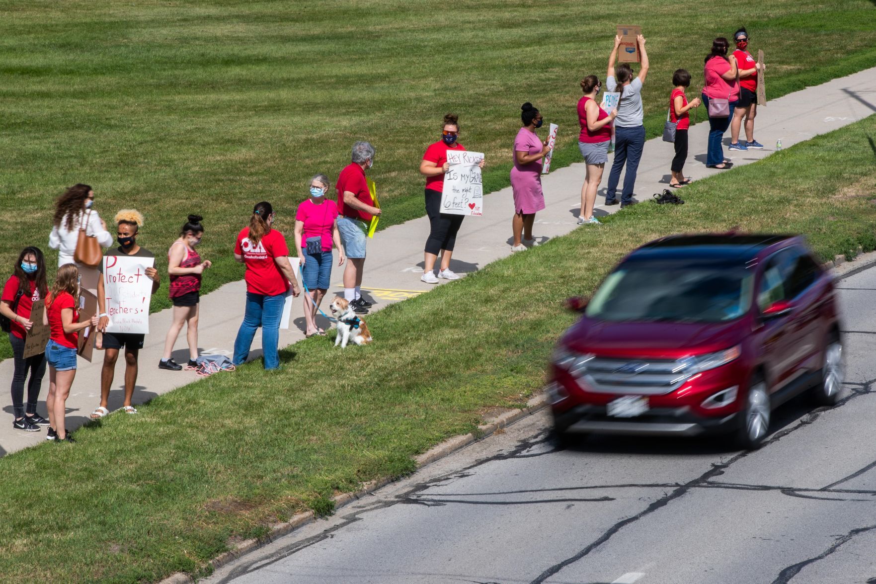 Educators Mask Mandate Protest